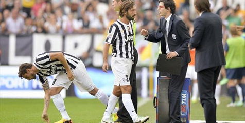 'Pirlo Harus Terima Kebijakan Rotasi Conte'