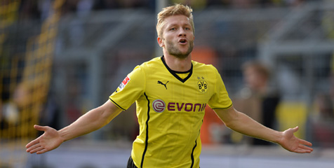 Dortmund Hajar Freiburg, Bayern Jinakkan Wolfsburg
