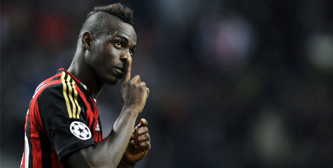 Review: Penalti Balotelli Lagi-lagi Tolong Milan