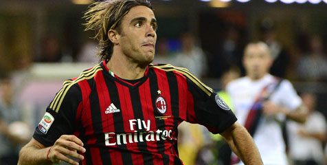 Matri Inginkan Pirlo di AC Milan