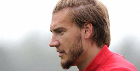 Bendtner Janjikan Konsistensi Pada Arsenal