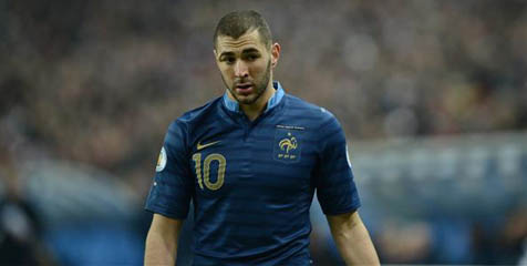 Deschamps Dilematis, Benzema atau Giroud