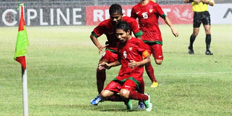 Review AFC U-19: Hattrick Evan Antar Indonesia ke Myanmar Review AFC U-19: Hattrick Evan Antar Indonesia ke Myanmar
