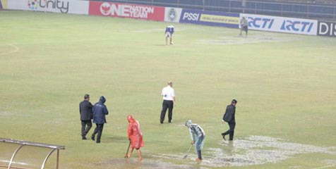 Indonesia Menang, Roy Suryo Soroti Drainase GBK Indonesia Menang, Roy Suryo Soroti Drainase GBK