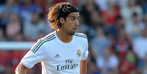 Mulai Vokal, Madrid Bakal Lego Khedira