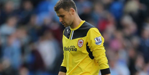 Kiper Cardiff Minta Maaf Soal Gol Kontroversial Chelsea