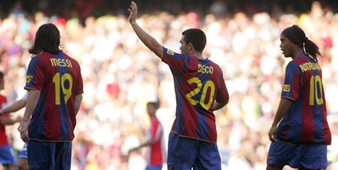 Rijkaard: Deco Dan Ronaldinho Cinta Messi