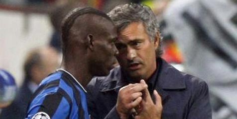 Balotelli Sebut Mourinho Seperti Kakek-kakek