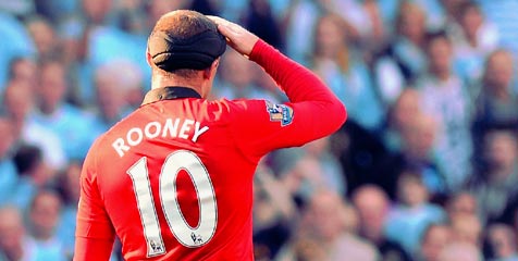 Rooney Belum Mau Beri Komitmen Untuk United