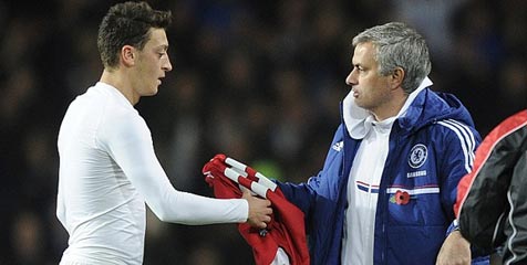 Ozil: Saya Cinta Mourinho