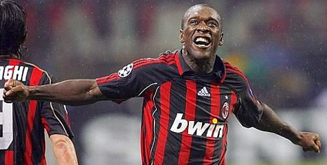 Seedorf: Allegri Harus Tiru Cara MU Perlakukan Scholes - Giggs