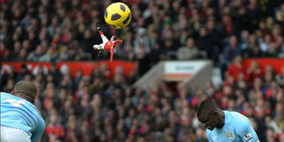 Shrunken Footballers, Ketika Tubuh Pemain Sepakbola Menyusut