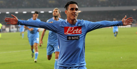 Callejon: Sepakbola Setara Agama di Napoli 