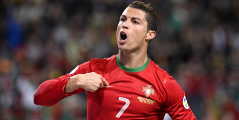 Review: Hat-trick CR7 Bawa Portugal ke Piala Dunia