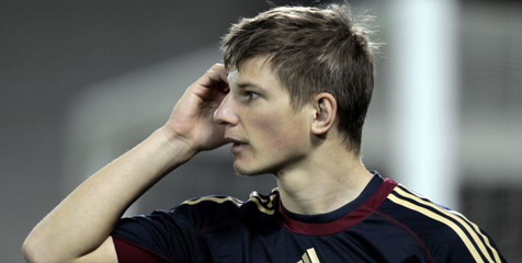 Arshavin Doakan Arsenal Juara