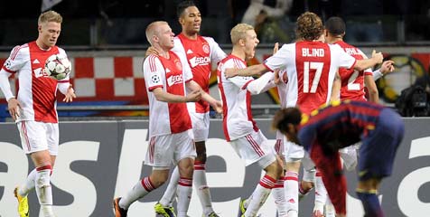 Review: Barca Keok di Kandang Ajax