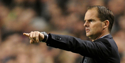 De Boer: Ajax Gulung Barca Dengan Kekuatan Tekad