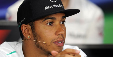 Hamilton: Mercedes Harus Juarai Formula 1 2014