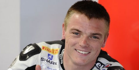 Jatuh di Uji Coba Moto2, Sam Lowes Cedera Bahu