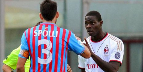 Kaka Akui Tak Mendengar Ejekan Rasial Spolli Kepada Balotelli