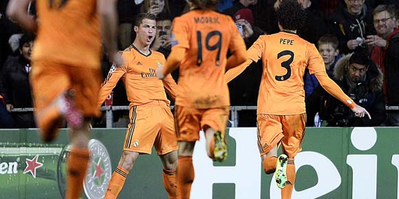 Highlights UCL: FC Copenhagen 0-2 Real Madrid Highlights UCL: FC Copenhagen 0-2 Real Madrid