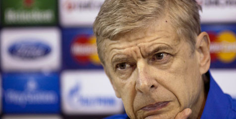 Wenger Siap Hadapi Kelihaian Benitez