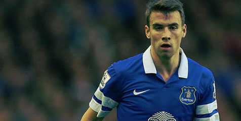 Gantikan Sagna, Arsenal Lirik Seamus Coleman