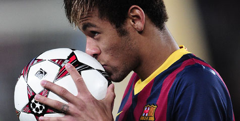 Neymar Ketagihan Cetak Hat-Trick