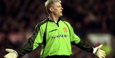 Schmeichel: Moyes, Daripada Beli Mending Lepas Pemain Schmeichel: Moyes, Daripada Beli Mending Lepas Pemain