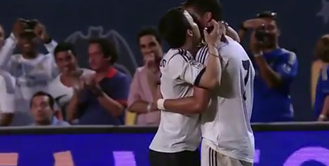 Fans 'Pemeluk Ronaldo' Bebas Tuntutan Fans 'Pemeluk Ronaldo' Bebas Tuntutan