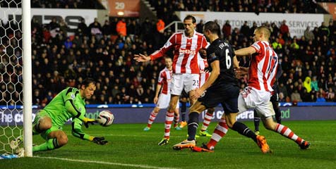 Review: Langkahi Stoke, United Menuju Semifinal