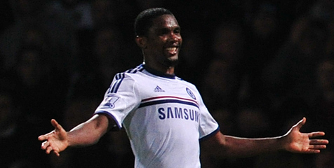 Rayakan Kekalahan Chelsea, Eto'o Didamprat Fans