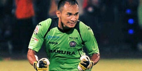 Jadi Kiper Pelapis di PBR, Alfonsius Tak Risau