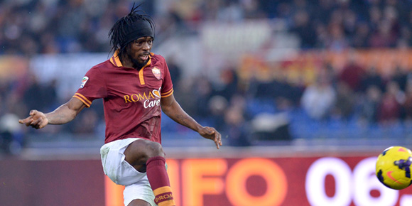 Jarak Dekat, Bebas, Gervinho Justru Membidik Tiang