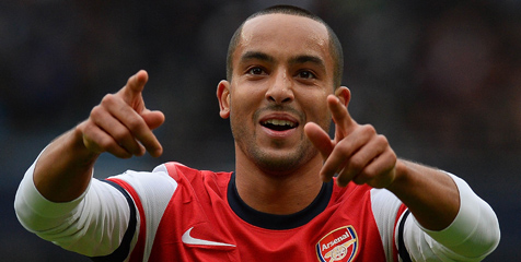 Walcott: Main Negatif, Chelsea Takut Arsenal