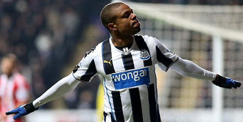 Newcastle Ingin Permanenkan loic Remy