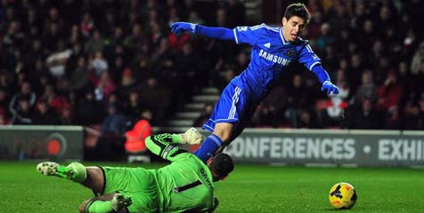 Oscar Diving, Mourinho Bela Keputusan Wasit