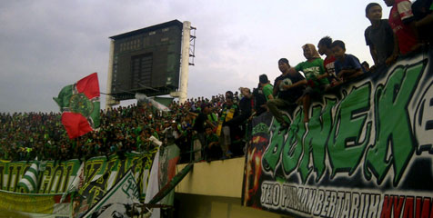Ribuan Bonek Siap Dukung Persebaya di Kediri