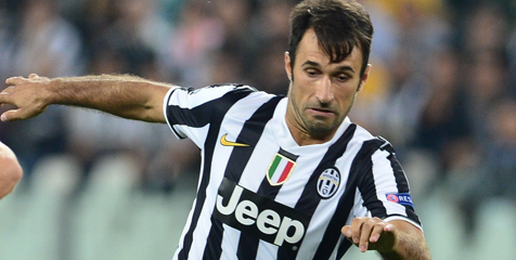 Bertahan di Juve, Vucinic Harus Siap Dicadangkan