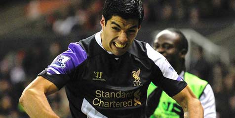 Duduki Top Skor Sementara, Rodgers Puji Suarez