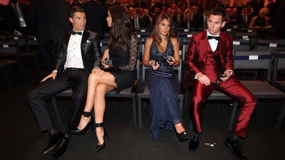 Parade Kecantikan WAGs di Gala Ballon d'Or 2013