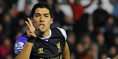 Suarez Yakin Liverpool Bertahan di Empat Besar