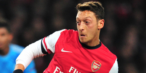 Robson: Ozil Pemalas