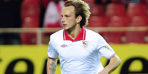 Ivan Rakitic Bikin Chelsea dan Man United Gigit Jari 