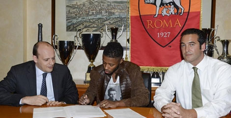 AS Roma Resmi Dapatkan Michel Bastos