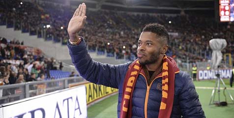 Baru Bergabung Roma, Bastos Kobarkan 'Perang' Dengan Lazio