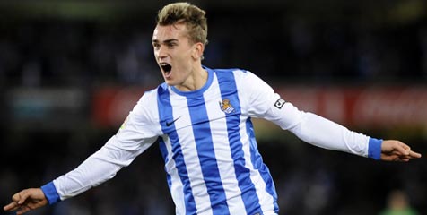 Griezmann Bikin Arsenal dan Man United Gigit Jari