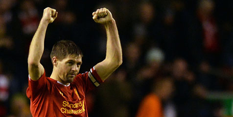 Gerrard: Saya Paksa Sturridge Ambil Penalti Gerrard: Saya Paksa Sturridge Ambil Penalti