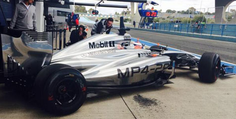 Button Kuasai Hari Kedua Uji Coba F1 di Jerez