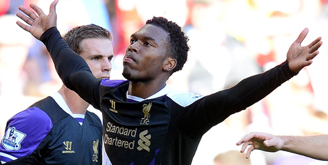 Carragher: Sturridge Lebih Baik Dari Rooney